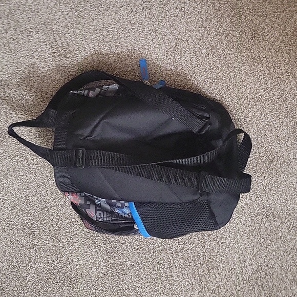 Backpack - Picture 2 of 4